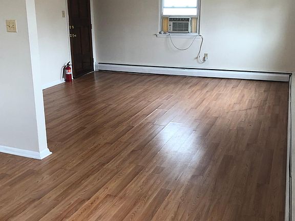kitchen looking into family room front door