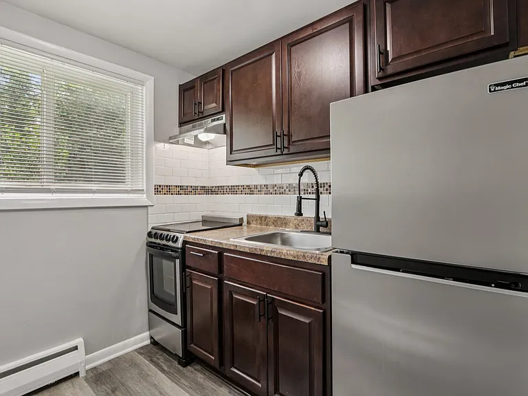 Kitchen - 1 bedroom