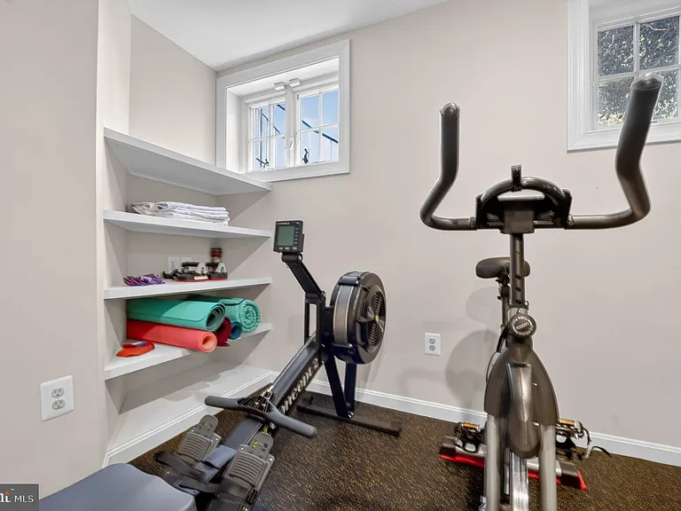 5115 Cape Cod Ct — Photo 57