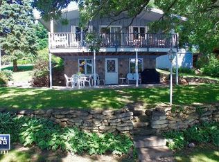 N7276 Krahn Dr, Whitewater, WI 53190