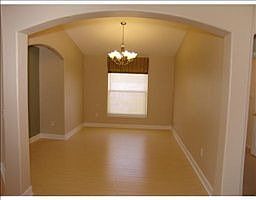 5th image of 5221 Abbey Park Ave
