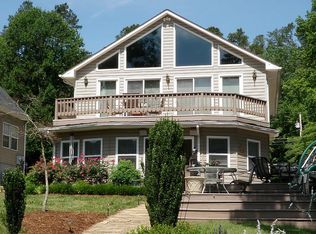 815 Hickory Point Dr, Lexington, NC 27292