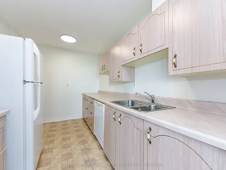 2055 Upper Middle Rd #705 — Photo 16