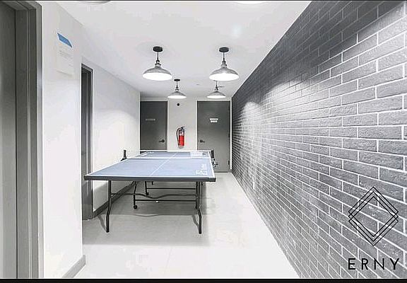 2nd image of 227 Winthrop St #2