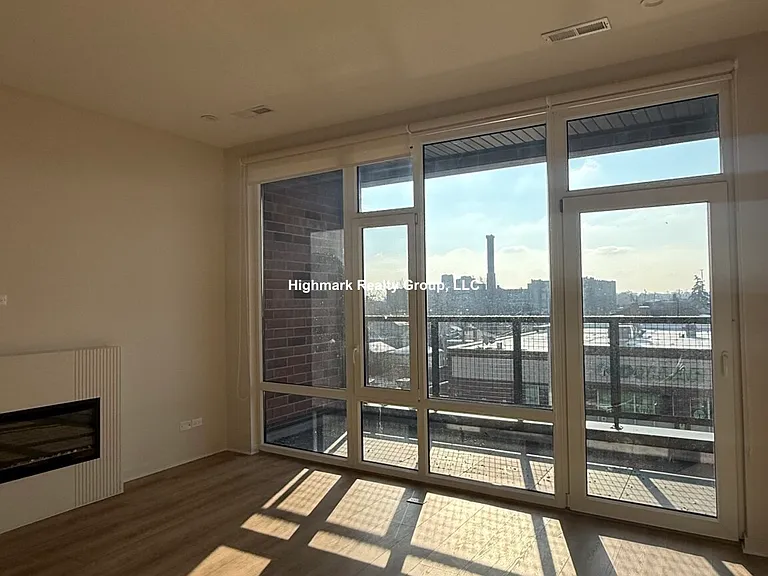 3207 N Narragansett Ave #306A — Photo 3