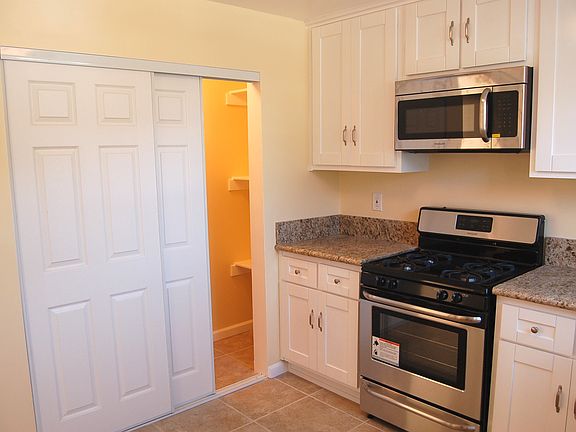 2nd image of 17031 Haas Ave