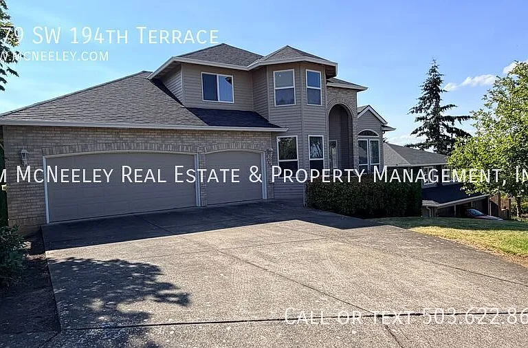 7679 SW 194th Ter — Photo 2