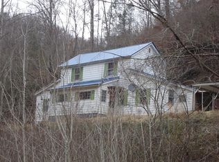 119 Hilltop Ln, Welch, WV 24801