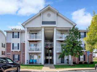 4325 Arrow Tree Dr APT A, Saint Louis, MO 63128