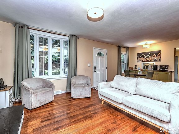 5th image of 69 Bassett Road