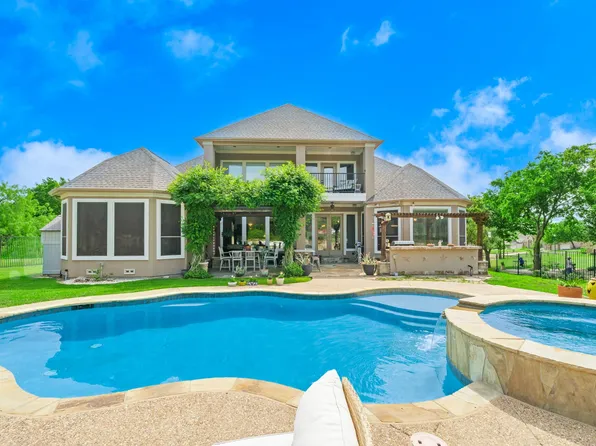 9111 Cliffside Grand Pr, Cedar Hill, TX 75104