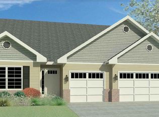 528 Eisenhower Blvd, Troy, IL 62294