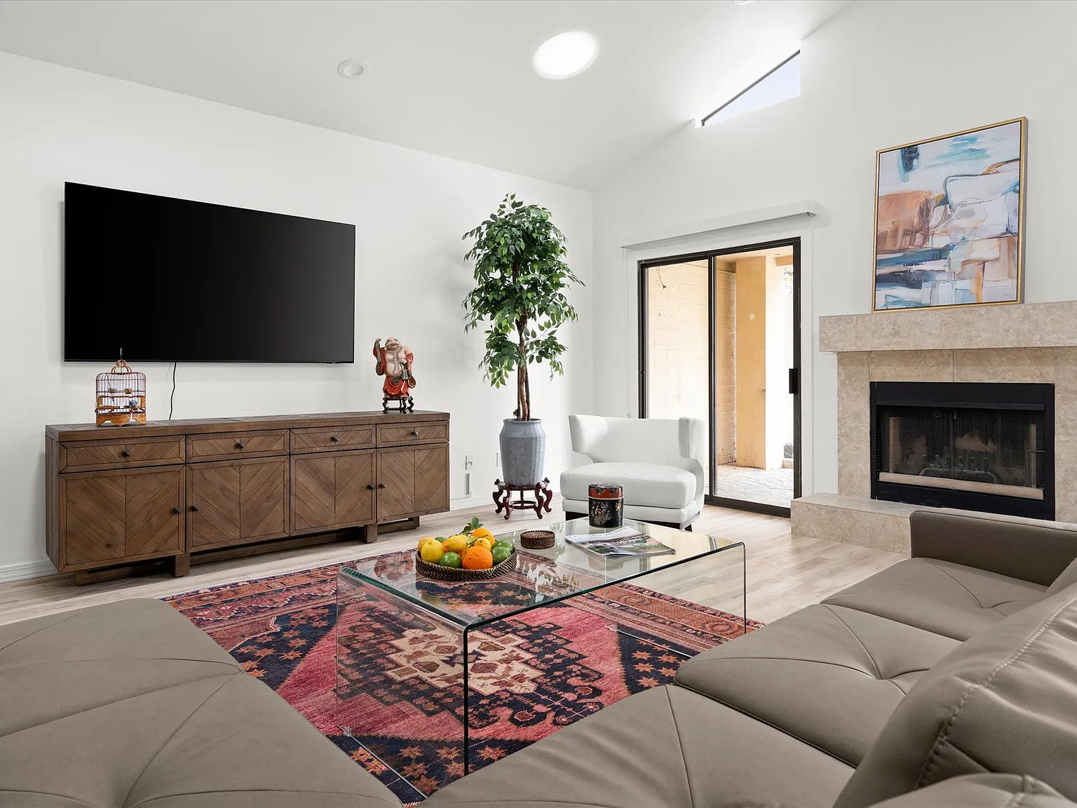 8844 E San Rafael Dr — Photo 3