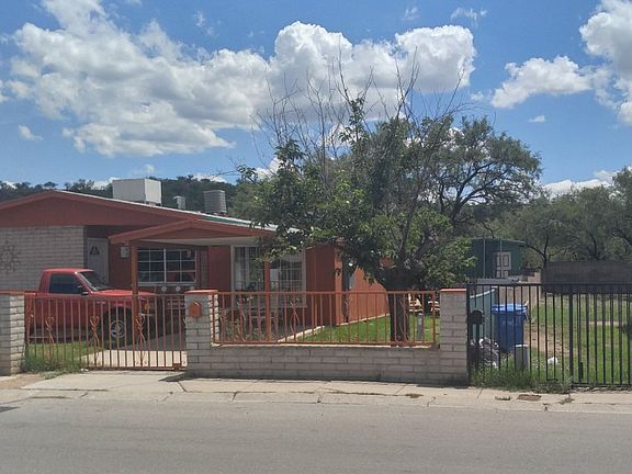 2nd image of 250 E Calle Sonora