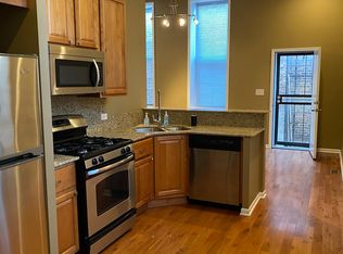 3203 S Racine Ave #1R, Chicago, IL 60608