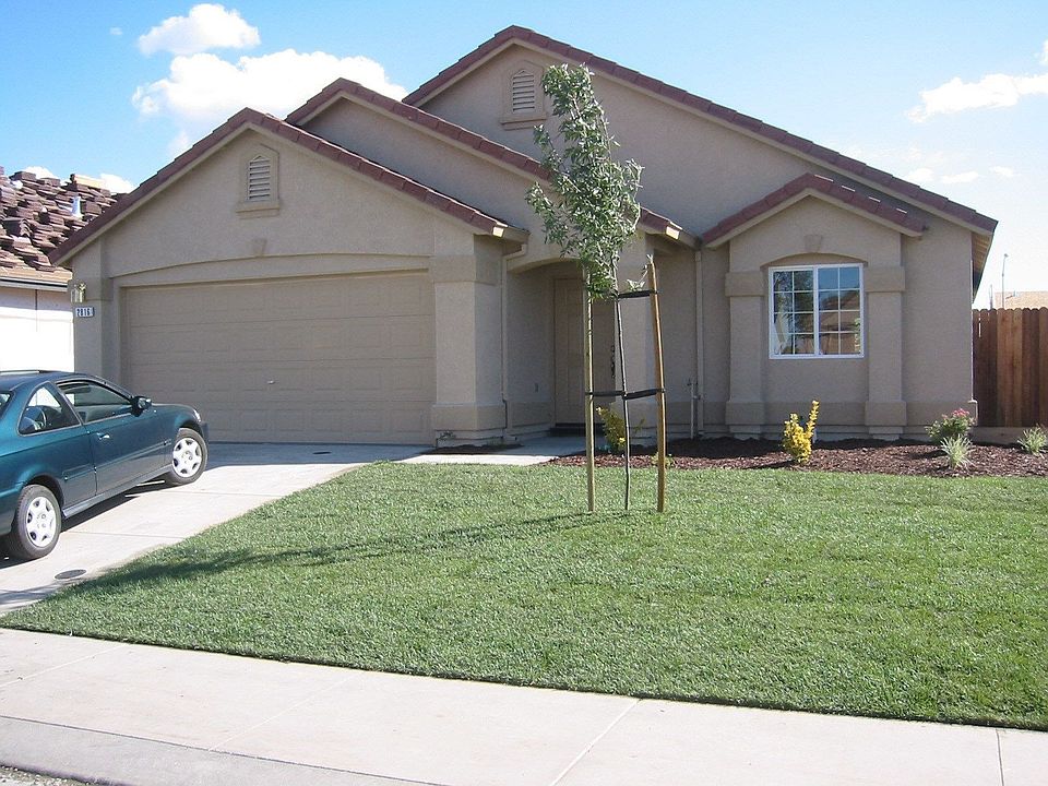 2nd image of 2816 Tecumseh Ln