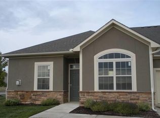 2250 Lake Pointe Dr #2203, Lawrence, KS 66049