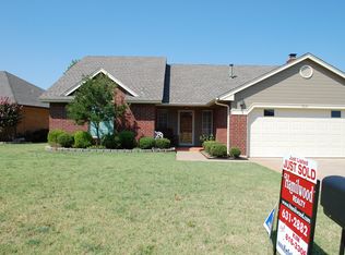 5621 Lanceshire Ln, Oklahoma City, OK 73135