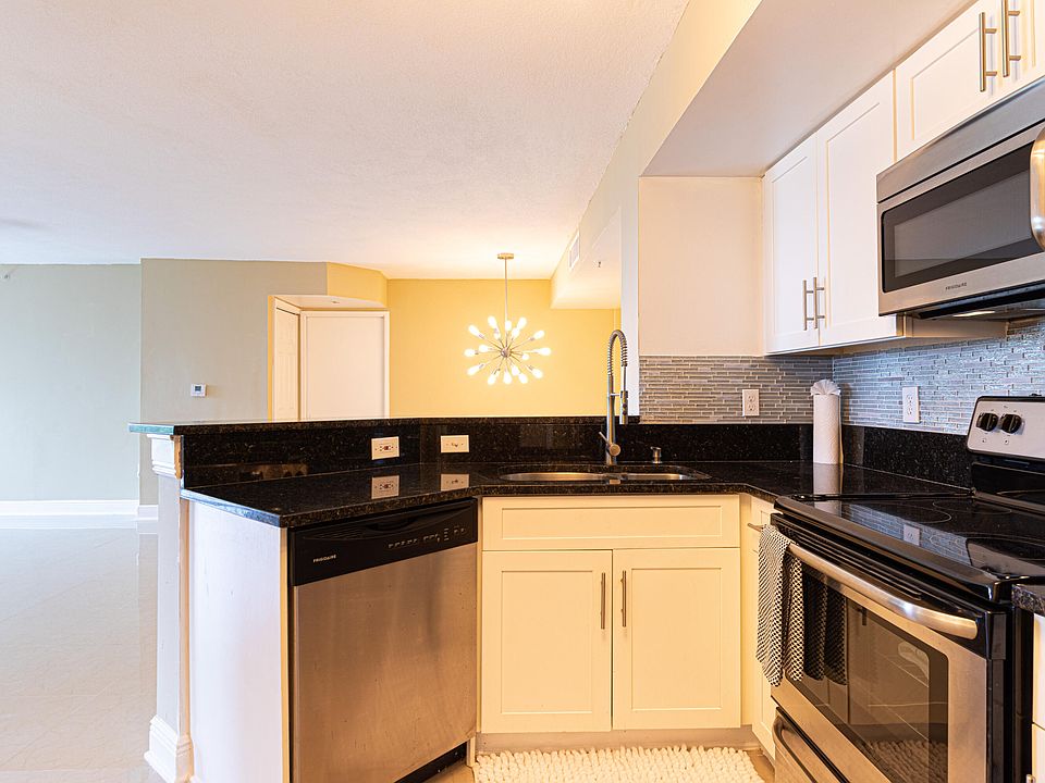 1st image of 1000 Scotia Drive #503