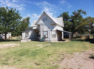 211 E Morgan Ave, Altus, OK 73521