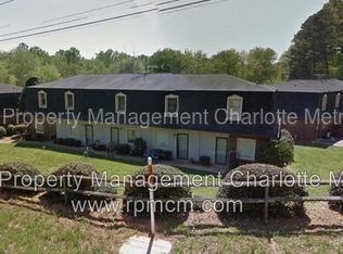 3443 Section House Rd APT 12, Hickory, NC 28601