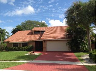 23023 L Ermitage Cir, Boca Raton, FL 33433