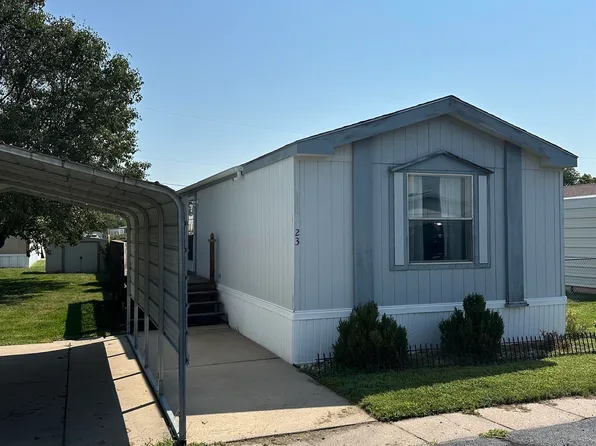 2701 Grand Ave Trailer 23, Kearney, NE 68847