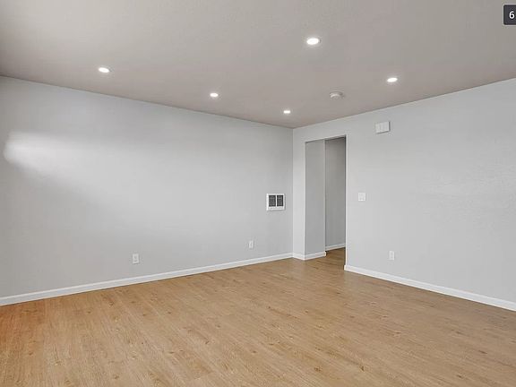 3rd image of 1734 163rd Ave APT D