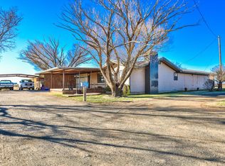 1301 4th St, Smyer, TX 79367