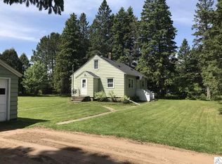 8 E Riverside Rd, Esko, MN 55733