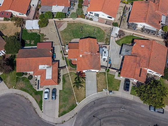 3rd image of 309 Coleman Dr