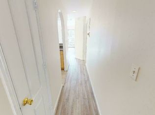 6729 Exeter St APT 2, Forest Hills, NY 11375