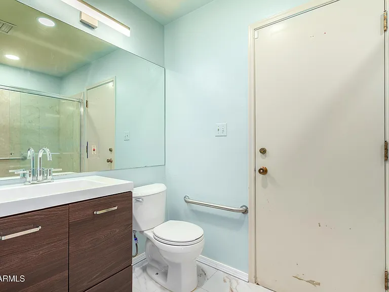 4428 W Laurie Ln — Photo 24