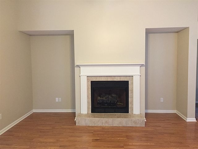 1st image of 636 Longcrest Ln #0