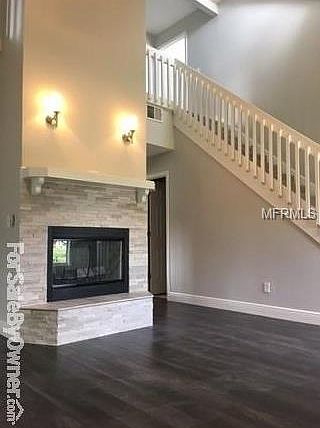 2nd image of 1442 Wood Lake Cir