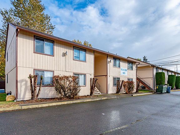 2nd image of 9617 10th Ave E APT 3