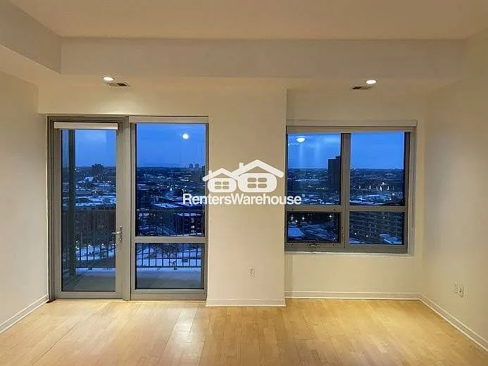 929 Portland Ave #1408 — Photo 7