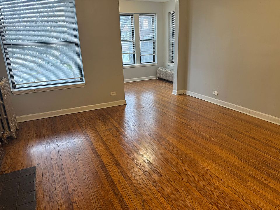 1st image of 6832-34 S East End Ave #2