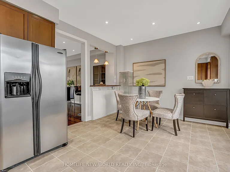 53 Michelina Ter — Photo 20