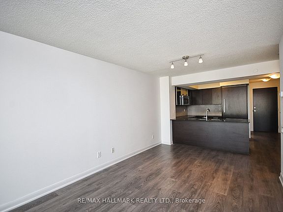 4th image of 5162 Yonge St #1806