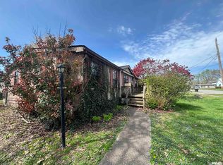 1112 E 6th St, Metropolis, IL 62960