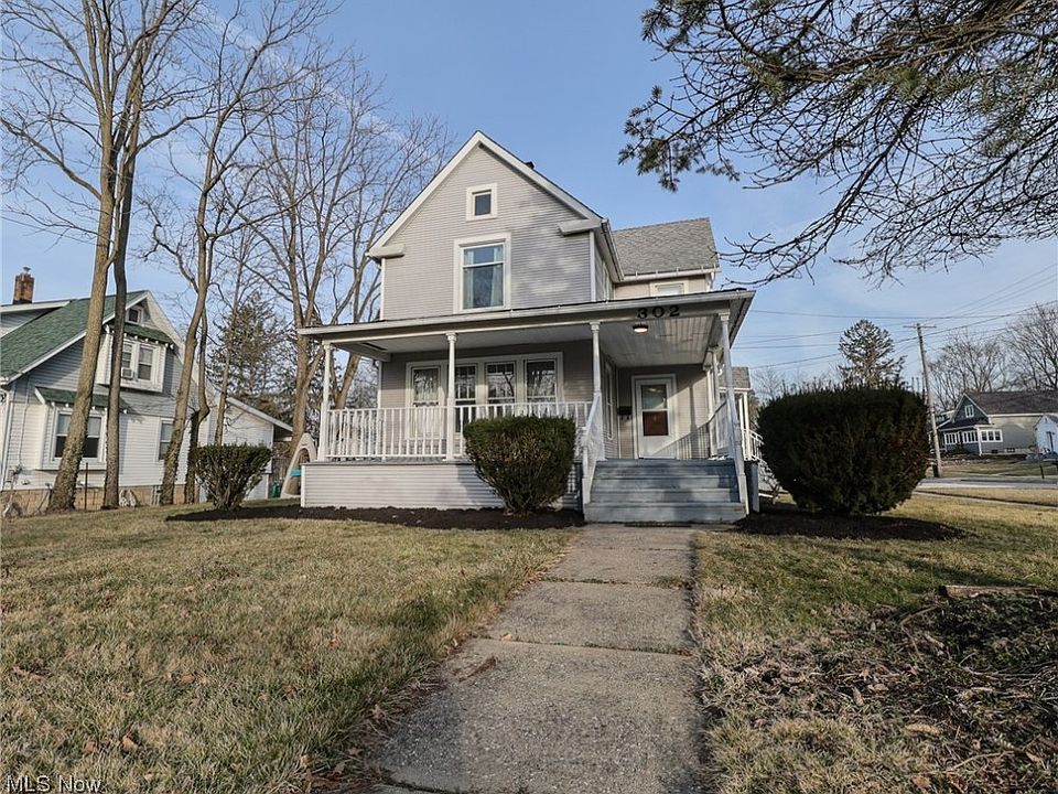 1st image of 302 N Broadway St