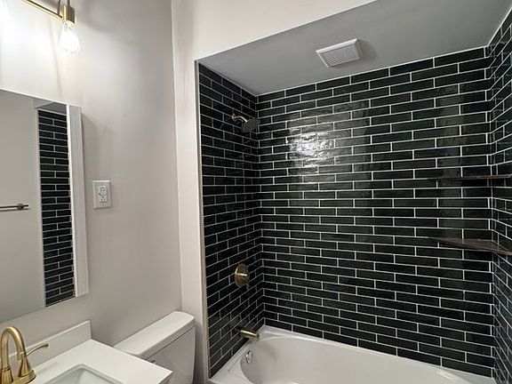2nd image of 15117 Clifton Blvd Unit 1