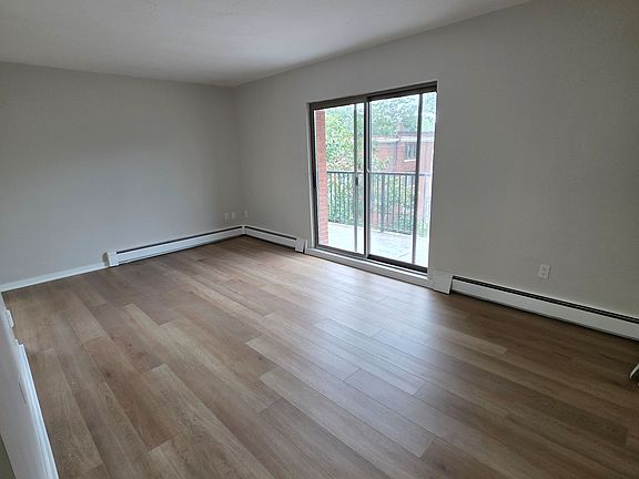 5th image of 103 Emerald St S #401