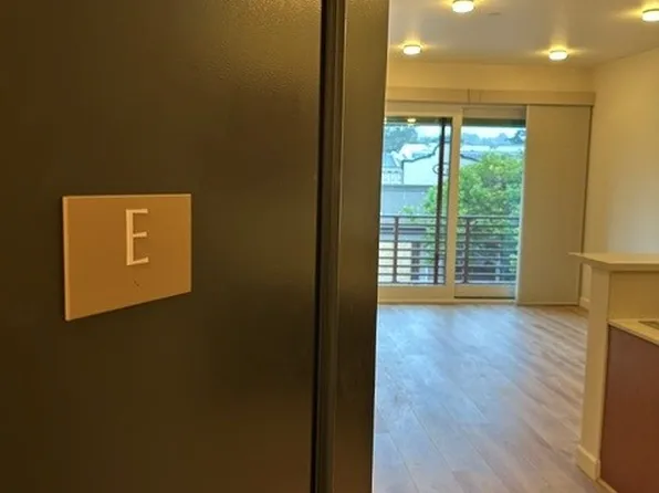 469 Alvarado St APT E, Monterey, CA 93940