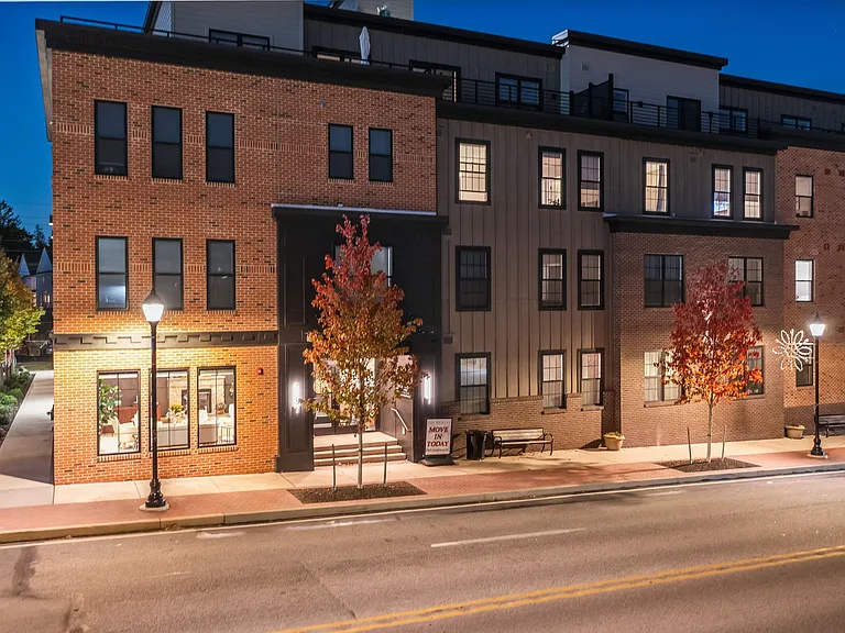 The Fritz Apartments — Photo 58