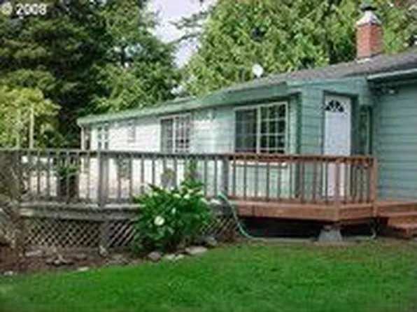 97867 Acacia Ln, Brookings, OR 97415