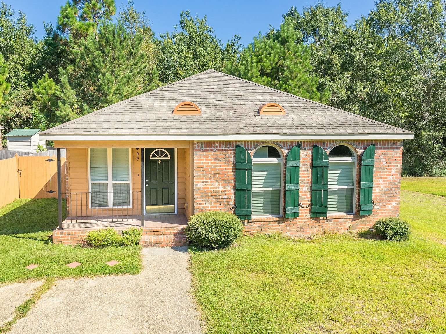 59 Lasalle St, Hattiesburg, MS 39402 Zillow