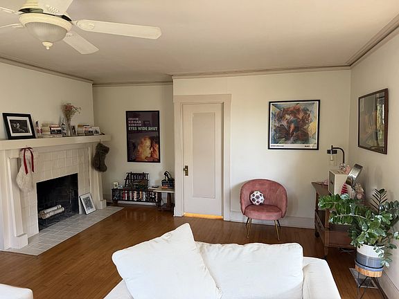 3rd image of 314 W Laurel St