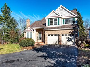 46390 Bluestem Ct, Sterling, VA 20165